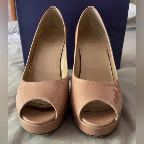 Size 8 Stuart Weitzman heels - Picture 6 of 8